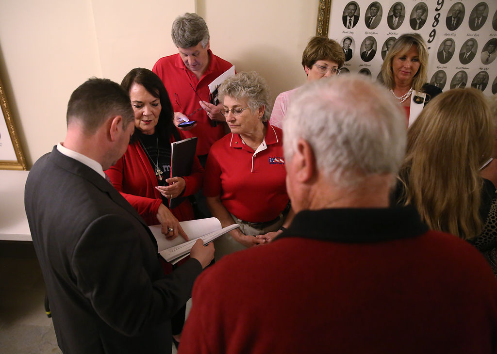 Sen. Eric Burlison meets with Kathy Forck and Therese Sander
